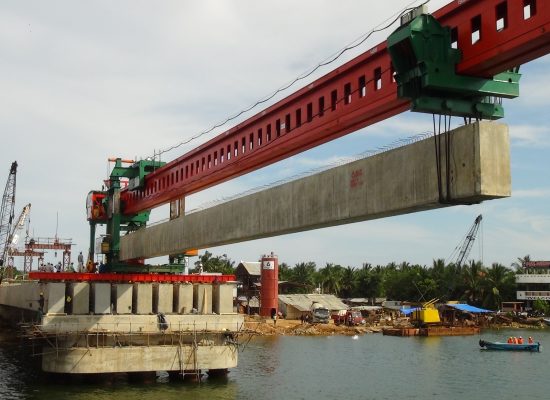 Launching Girder (Bridges Const) – UTRACON